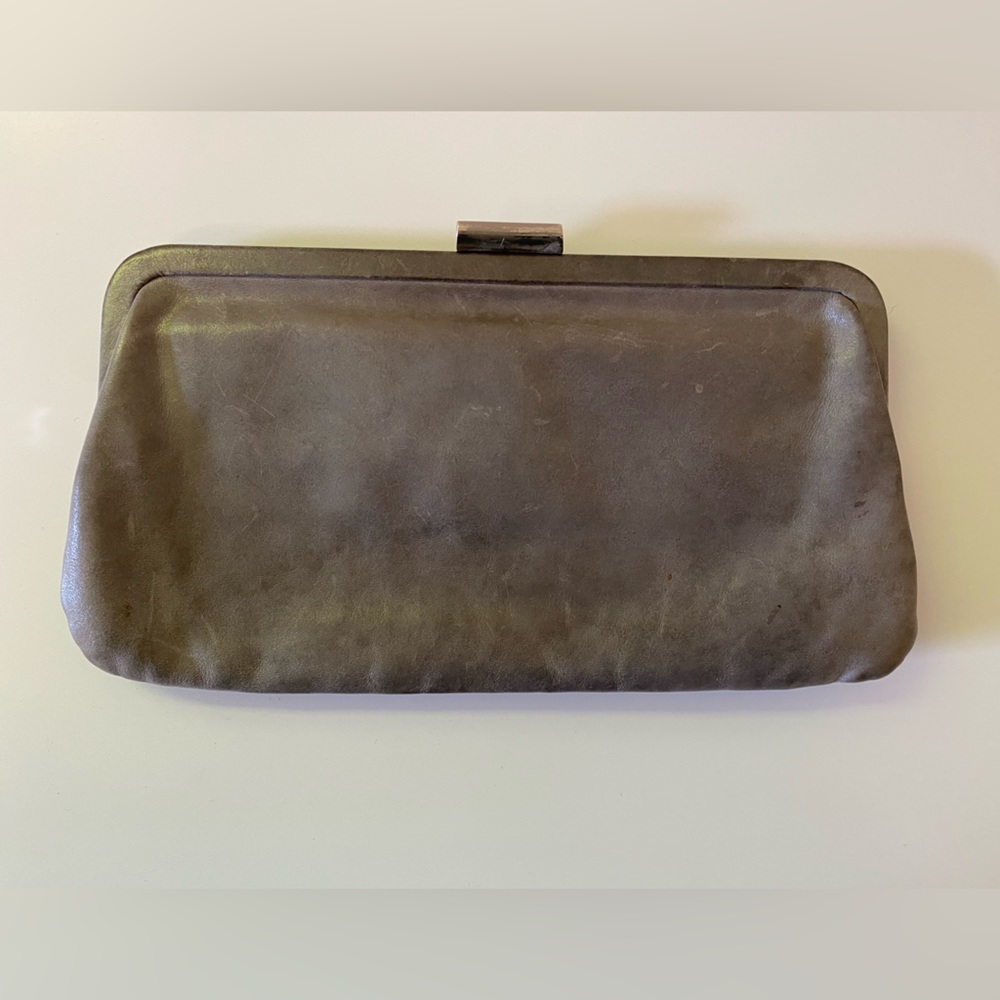 Hobo International gray leather clutch